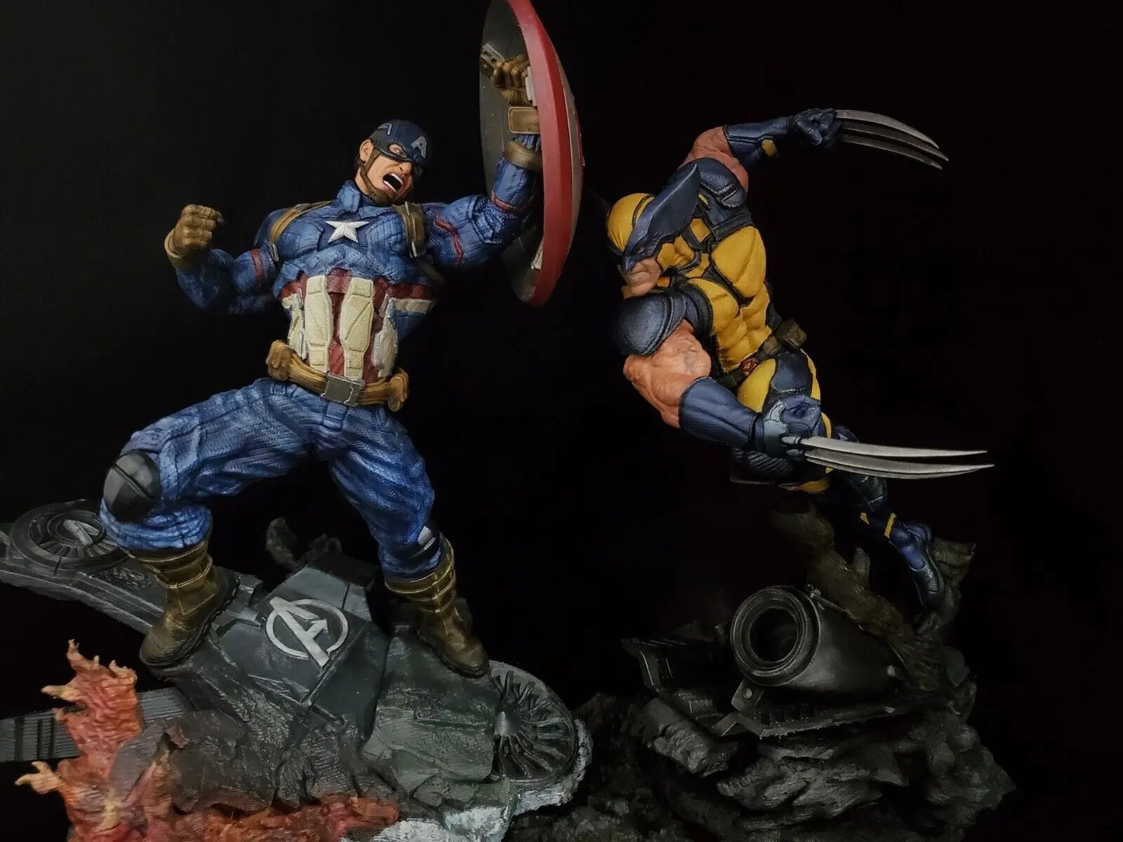 Captain America Wolverine Diorama Figure by Wicked 3DHeroFigure