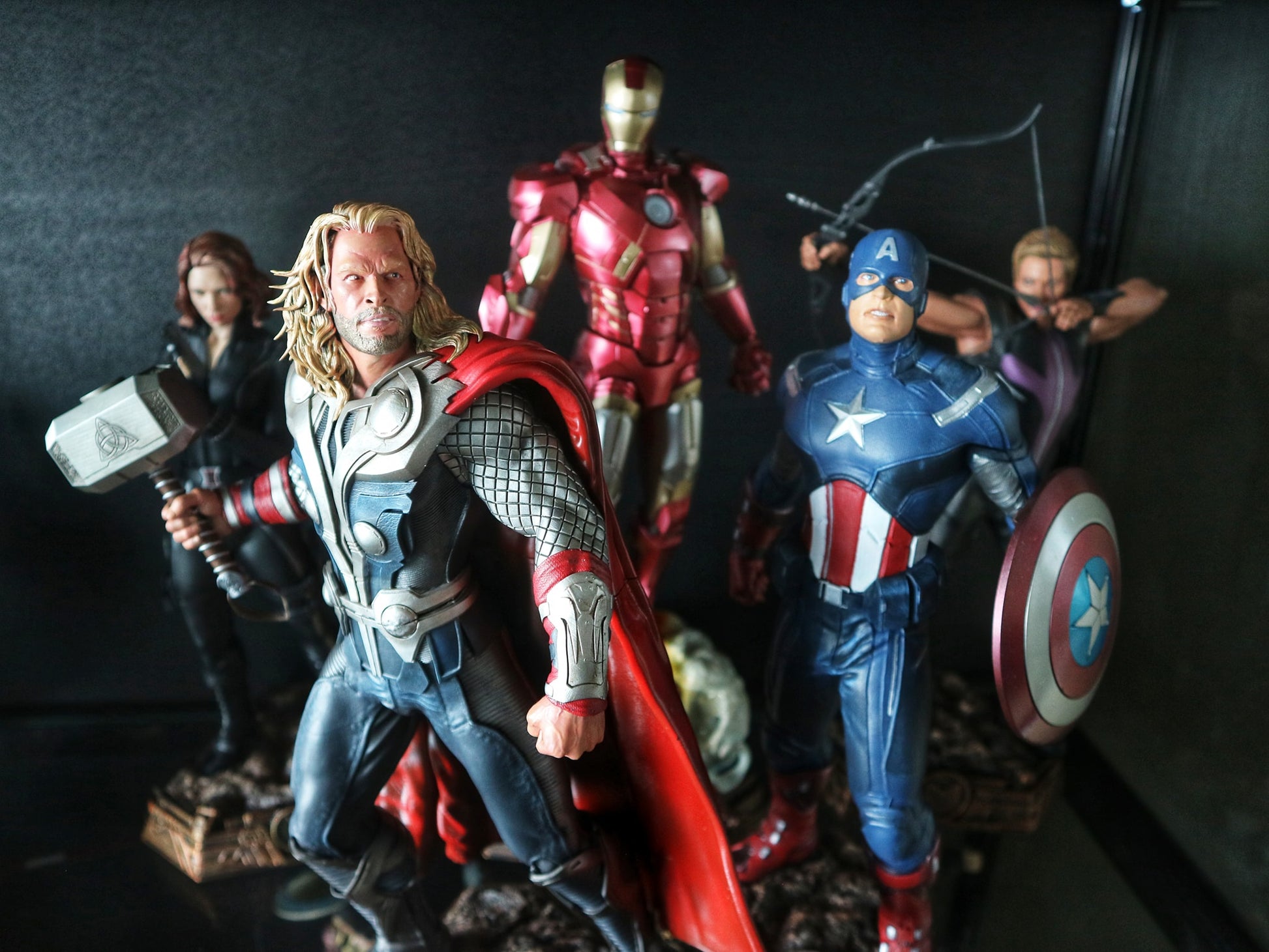 Avengers Diorama Figure by Wicked – High Quality 3D Collectible Statue 3DHeroFigure