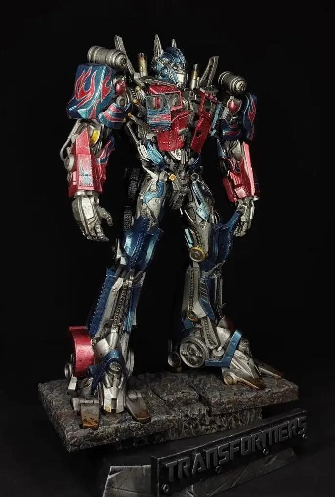 Optimus Prime Figure by Sanix 3DHeroFigure